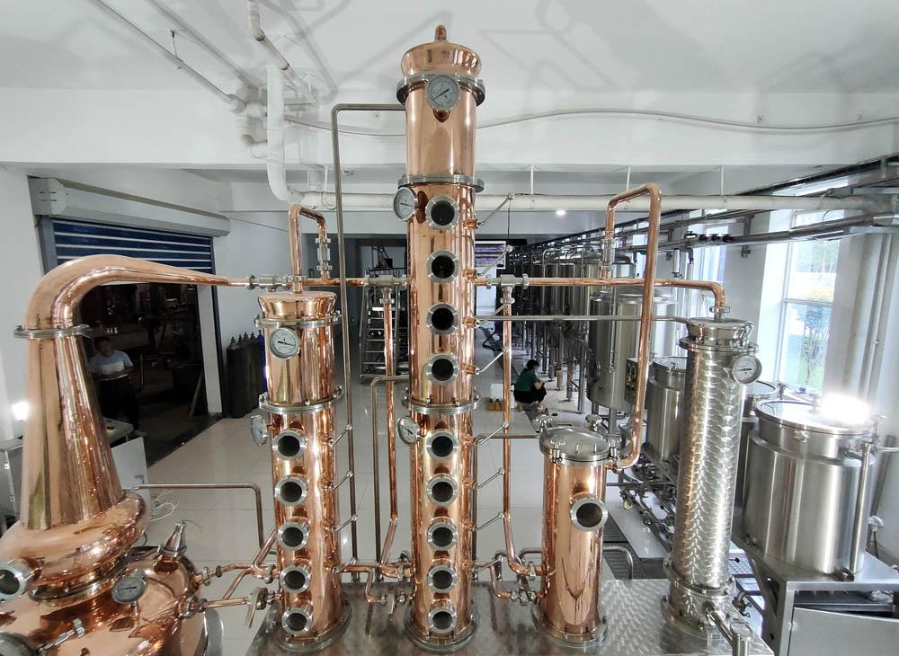 <b>How to Choose Alcohol Distilling Equipment</b>